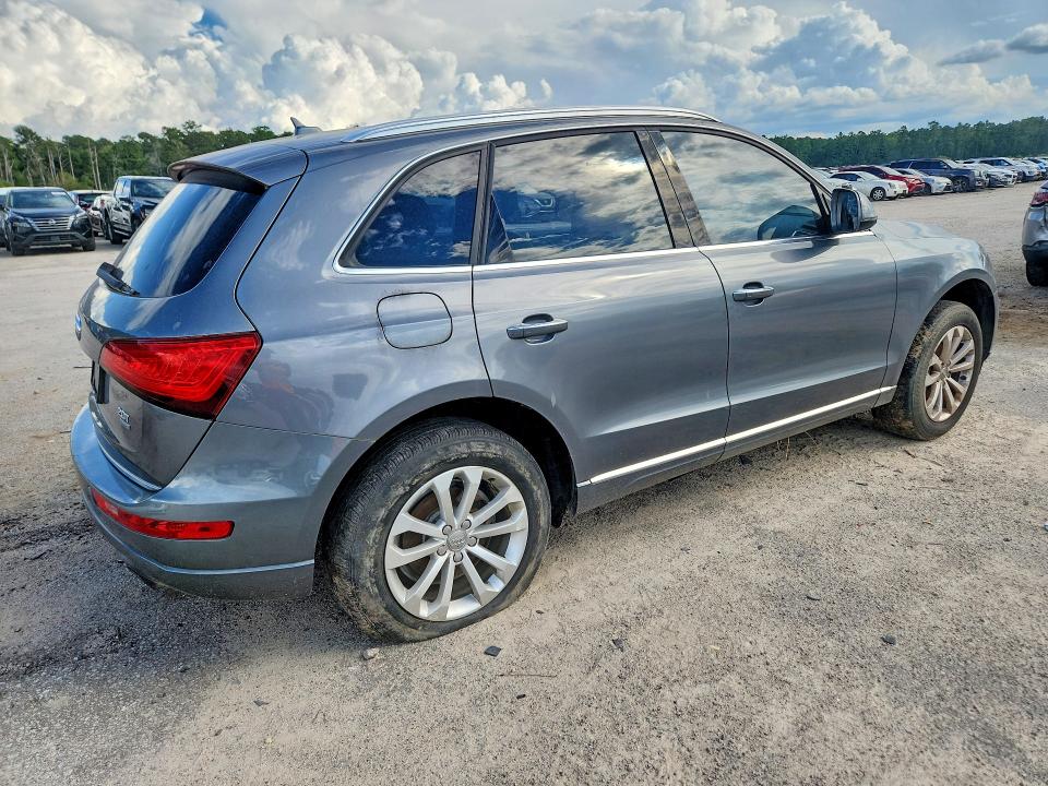 Foto 3 de la subasta – 2016 AUDI Q5 con VIN WA1C2AFP2GA105994