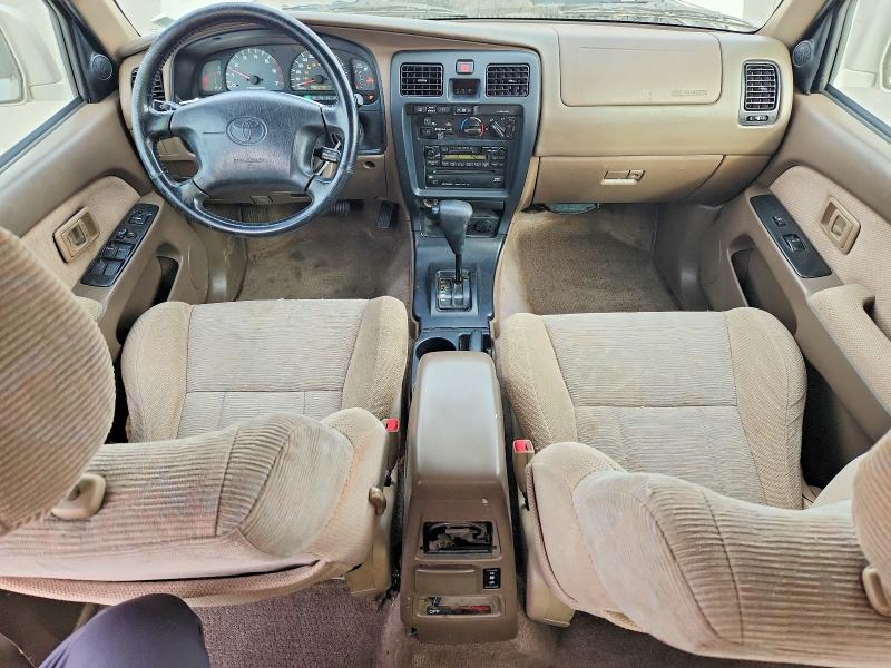 Photo 8 from auction – 1999 TOYOTA 4RUNNER with VIN JT3GN86R3X0105912