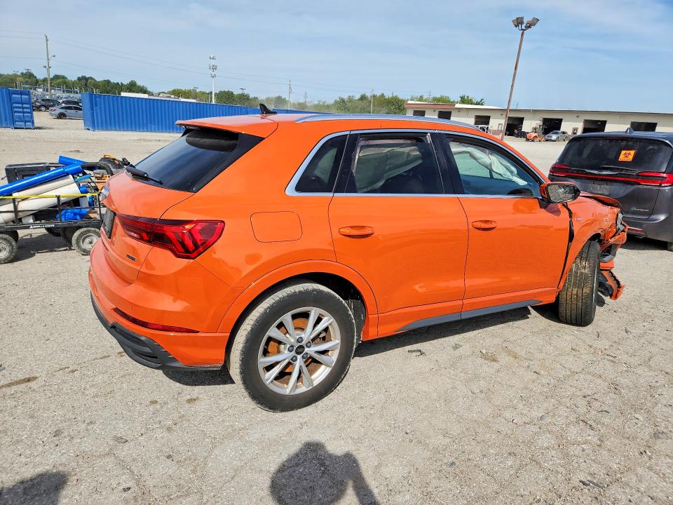 Photo 3 from auction – 2025 AUDI Q3 with VIN WA1DECF38S1061562