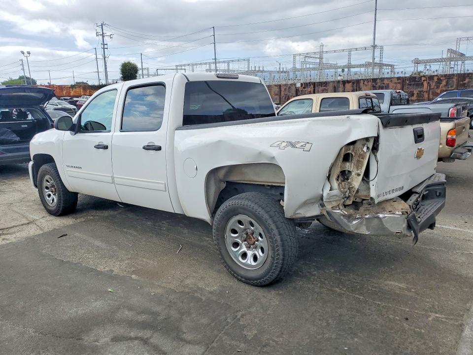 Photo 2 from auction – 2013 CHEVROLET SILVERADO with VIN 3GCPKSE74DG127135