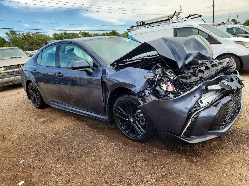 Photo 4 from auction – 2026 TOYOTA CAMRY with VIN 4T1DAACK3TU744556