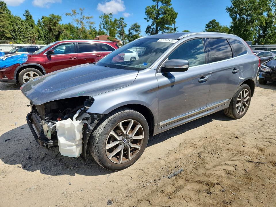 2016 VOLVO XC60 - Търг №67710326