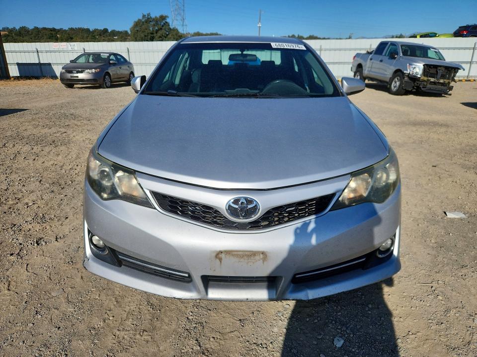 Photo 5 from auction – 2012 TOYOTA CAMRY with VIN 4T1BF1FK6CU081701