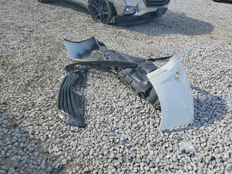 Photo 13 from auction – 2012 TOYOTA SIENNA with VIN 5TDKK3DC9CS203382