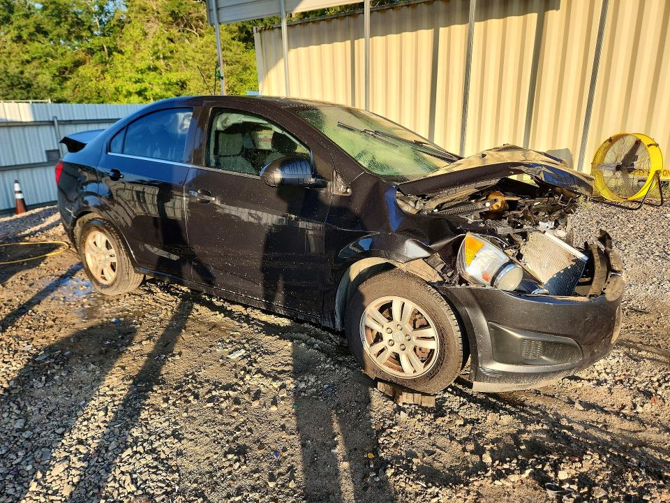 Photo 4 from auction – 2016 CHEVROLET SONIC with VIN 1G1JC5SH9G4146484