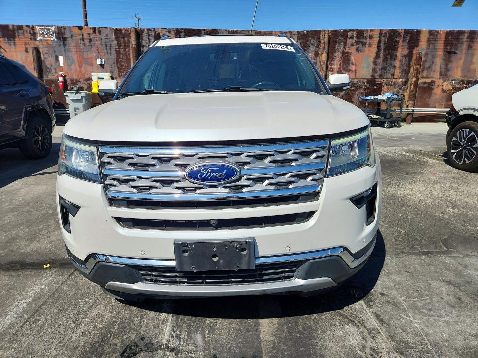 Снимка 5 от търг – 2018 FORD EXPLORER с VIN 1FM5K7F86JGB44243