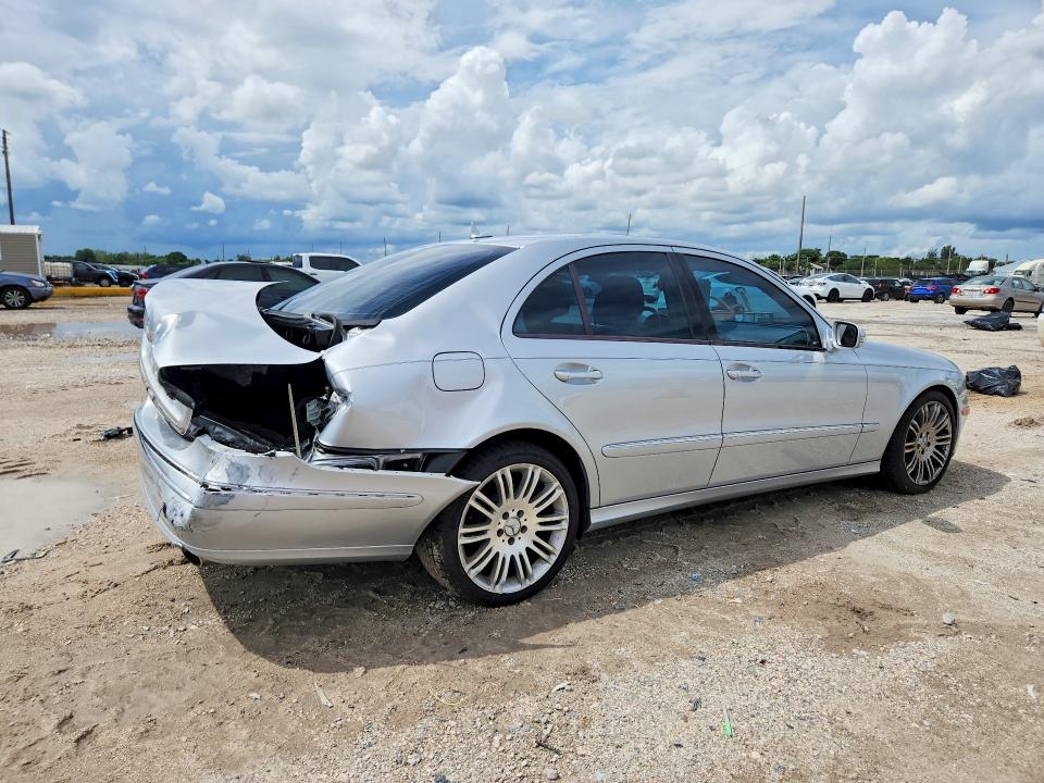 Снимка 3 от търг – 2007 MERCEDES-BENZ E-CLASS с VIN WDBUF72X47B054787