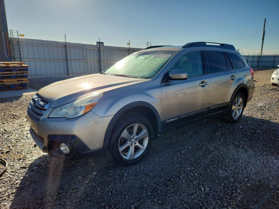 Снимка 1 от търг – 2014 SUBARU OUTBACK с VIN 4S4BRBLCXE3267289
