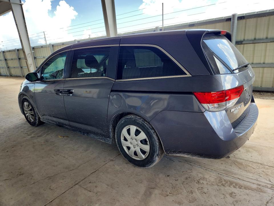 Photo 2 from auction – 2016 HONDA ODYSSEY with VIN 5FNRL5H22GB052422