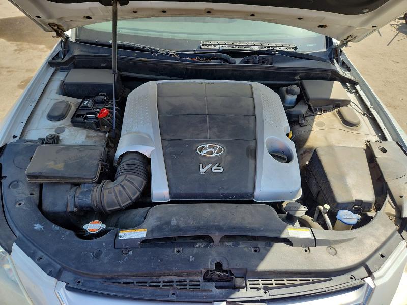 Photo 11 from auction – 2009 HYUNDAI GENESIS with VIN KMHGC46E79U037726