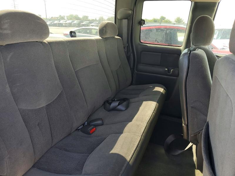 Photo 10 from auction – 2004 GMC NEW SIERRA with VIN 2GTEK19V341278891