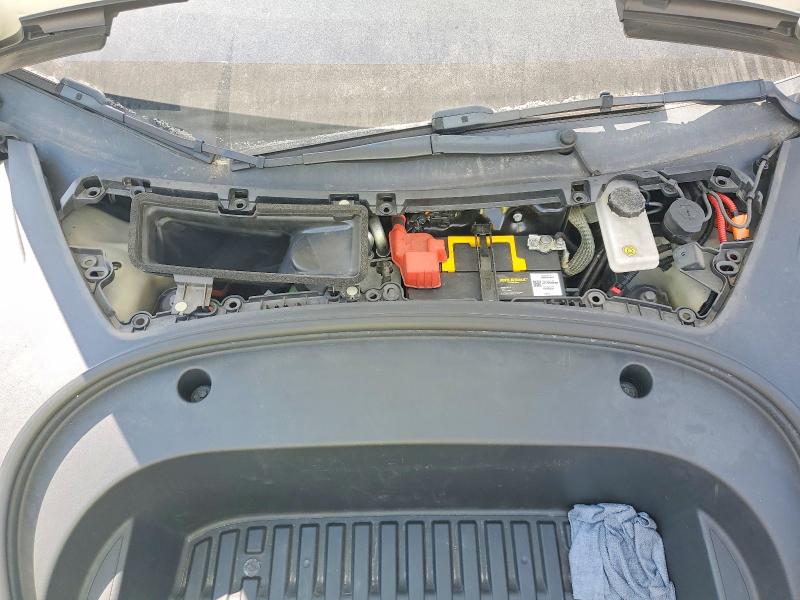 Photo 11 from auction – 2022 TESLA MODEL 3 with VIN 5YJ3E1EB7NF152672