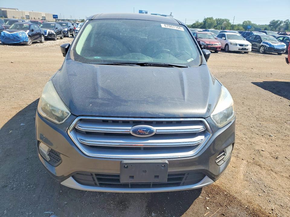 Photo 5 from auction – 2017 FORD ESCAPE with VIN 1FMCU0GD3HUA76869