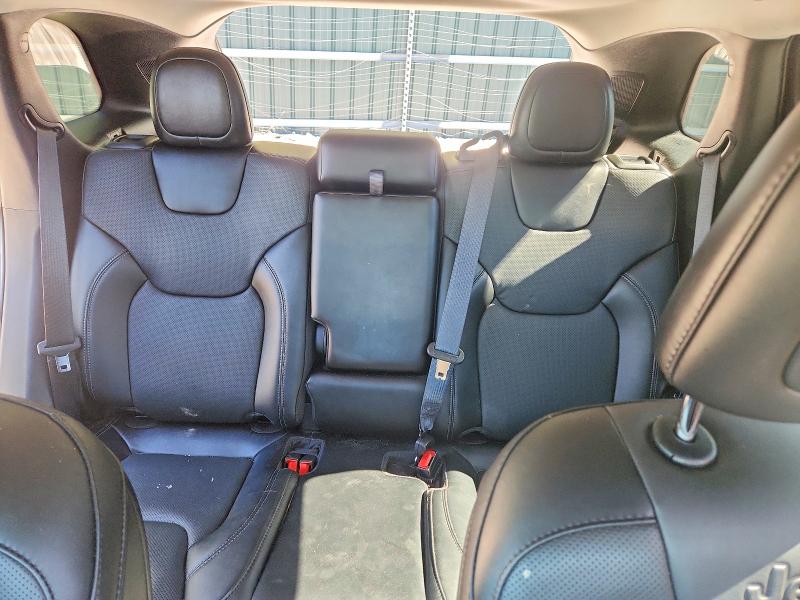 Снимка 10 от търг – 2022 JEEP CHEROKEE с VIN 1C4PJMDX2ND540041