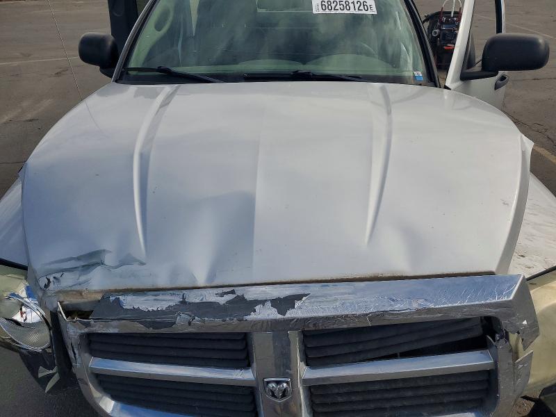 Photo 11 from auction – 2005 DODGE DAKOTA with VIN 1D7HW42K25S320297