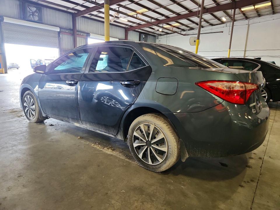 Photo 2 from auction – 2017 TOYOTA COROLLA with VIN 5YFBURHE9HP598396