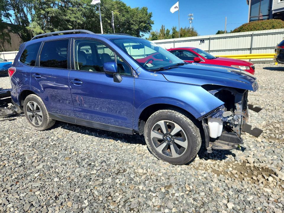 Foto 4 de la subasta – 2017 SUBARU FORESTER con VIN JF2SJAEC9HH431160