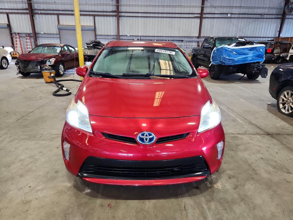Photo 5 from auction – 2014 TOYOTA PRIUS with VIN JTDKN3DU2E0374898
