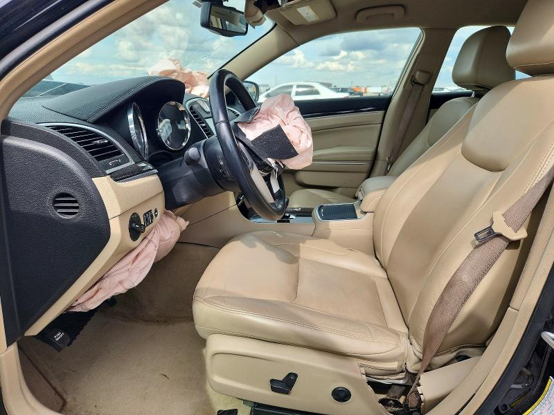 Фото 7 с аукциона – 2013 CHRYSLER 300 с VIN 2C3CCARGXDH533554