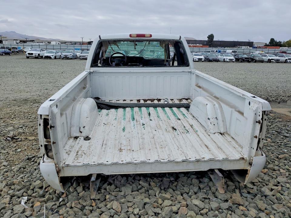 Zdjęcie 6 z aukcji – 2004 CHEVROLET SILVERADO z VIN 1GCEK19T94E232902