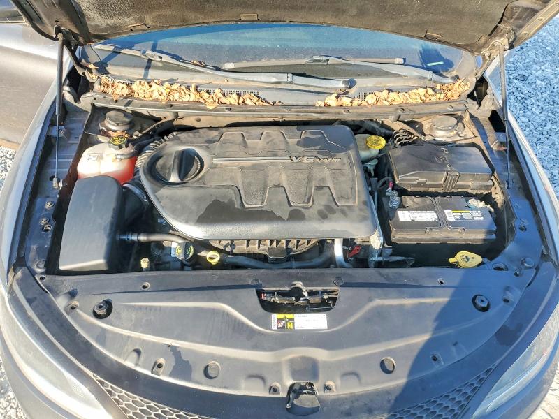 Photo 11 from auction – 2015 CHRYSLER 200 with VIN 1C3CCCDG2FN665124
