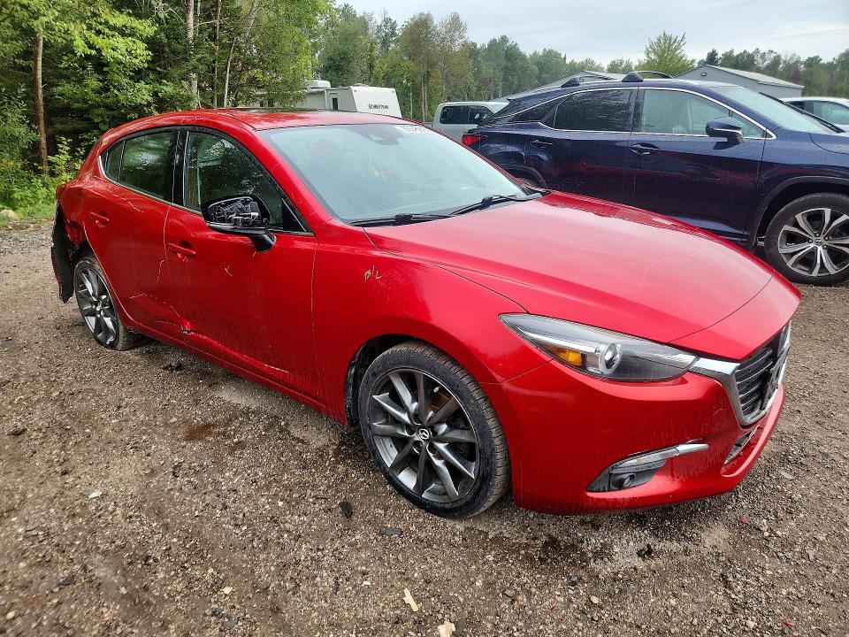 صورة رقم 4 من المزاد - 2018 MAZDA 3 مع VIN 3MZBN1M3XJM189790