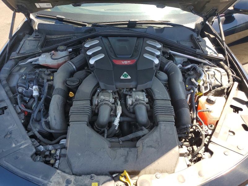 Photo 11 from auction – 2018 ALFA ROMEO GIULIA with VIN ZARFAEAV6J7578407
