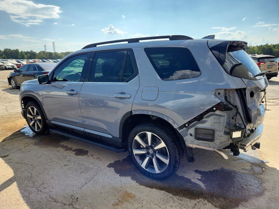 Photo 2 from auction – 2025 HONDA PILOT with VIN 5FNYG1H72SB126953