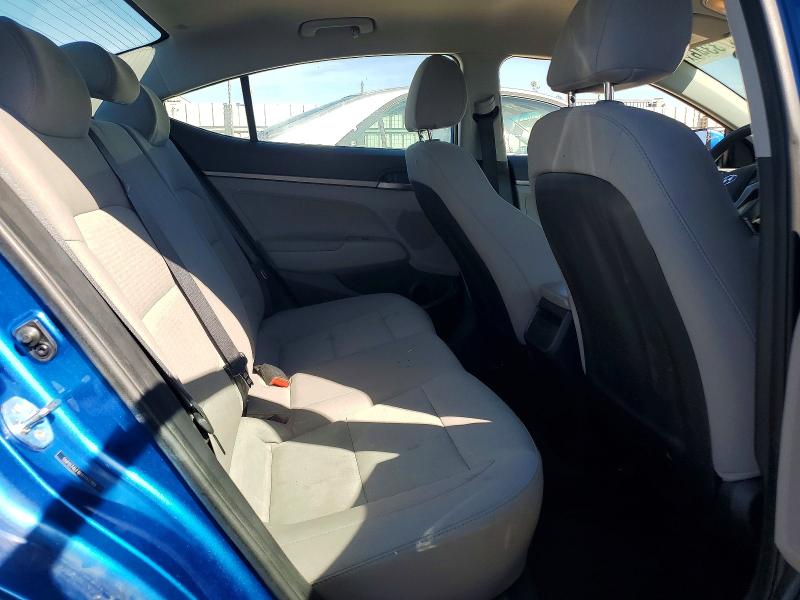 Photo 10 from auction – 2017 HYUNDAI ELANTRA with VIN 5NPD74LF8HH193789