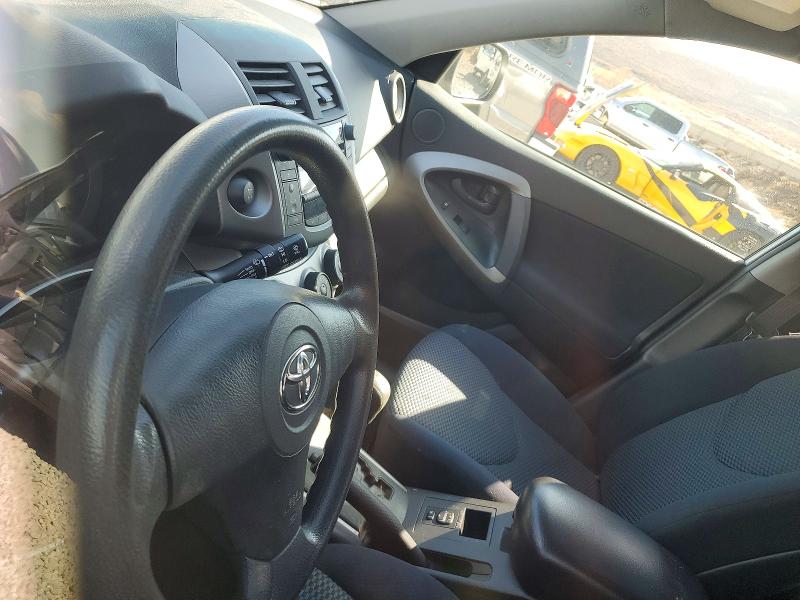 Photo 8 from auction – 2007 TOYOTA RAV4 with VIN JTMBK32V475016454