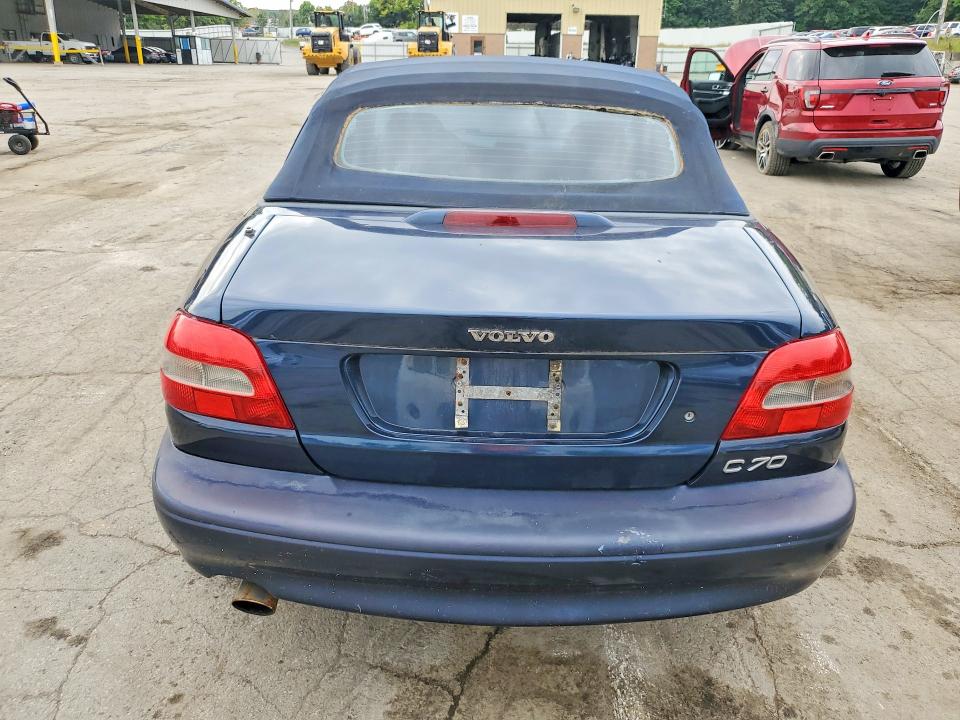Photo 6 from auction – 2002 VOLVO C70 with VIN YV1NC56D02J029493