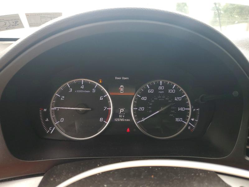Photo 9 from auction – 2017 ACURA ILX with VIN 19UDE2F72HA010703