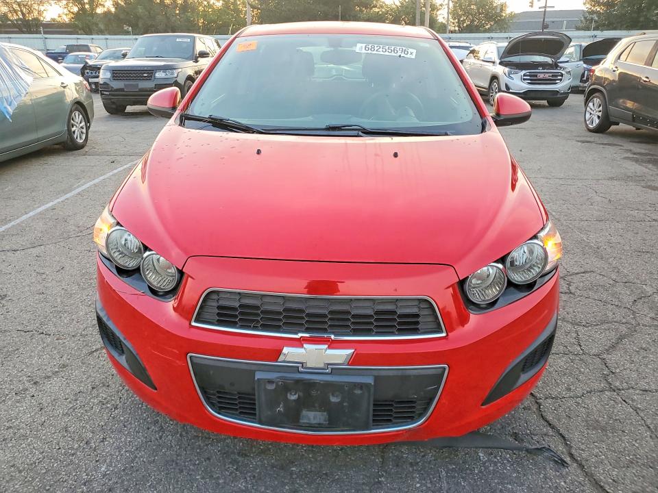 Photo 5 from auction – 2015 CHEVROLET SONIC with VIN 1G1JC6SB3F4136453