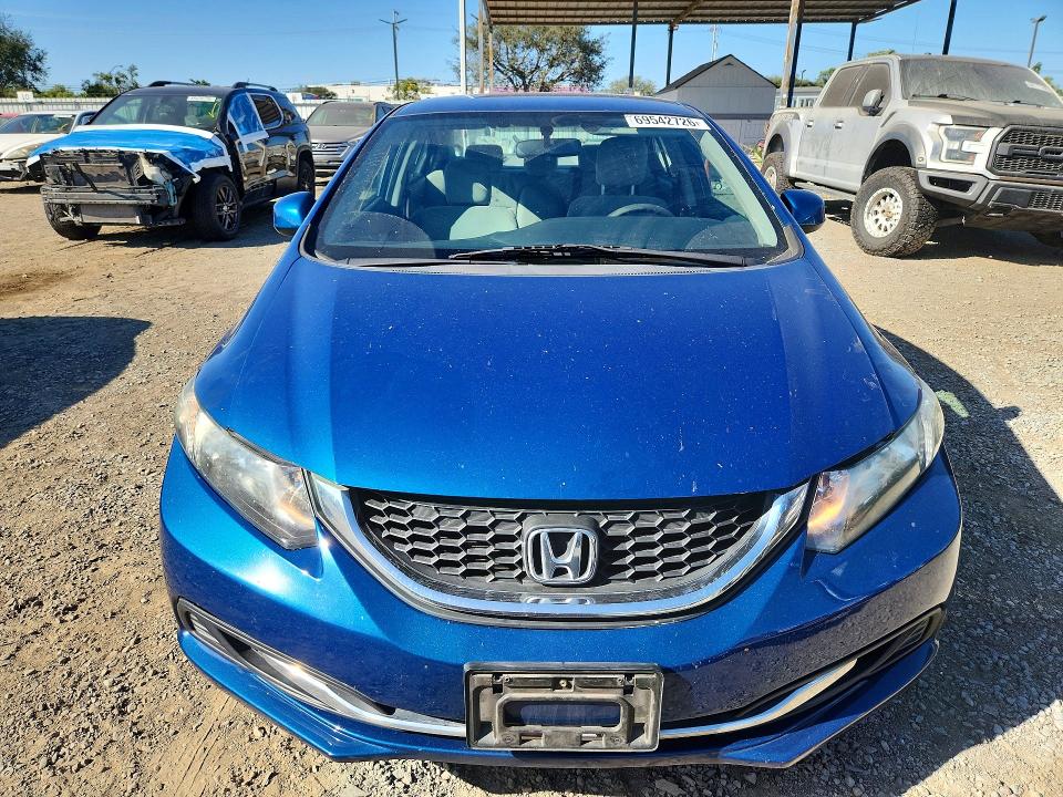 Снимка 5 от търг – 2013 HONDA CIVIC с VIN 19XFB2F53DE243317