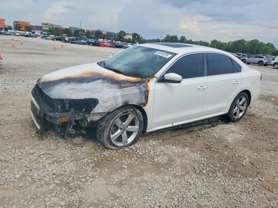 2013 VOLKSWAGEN PASSAT - Търг №66518376