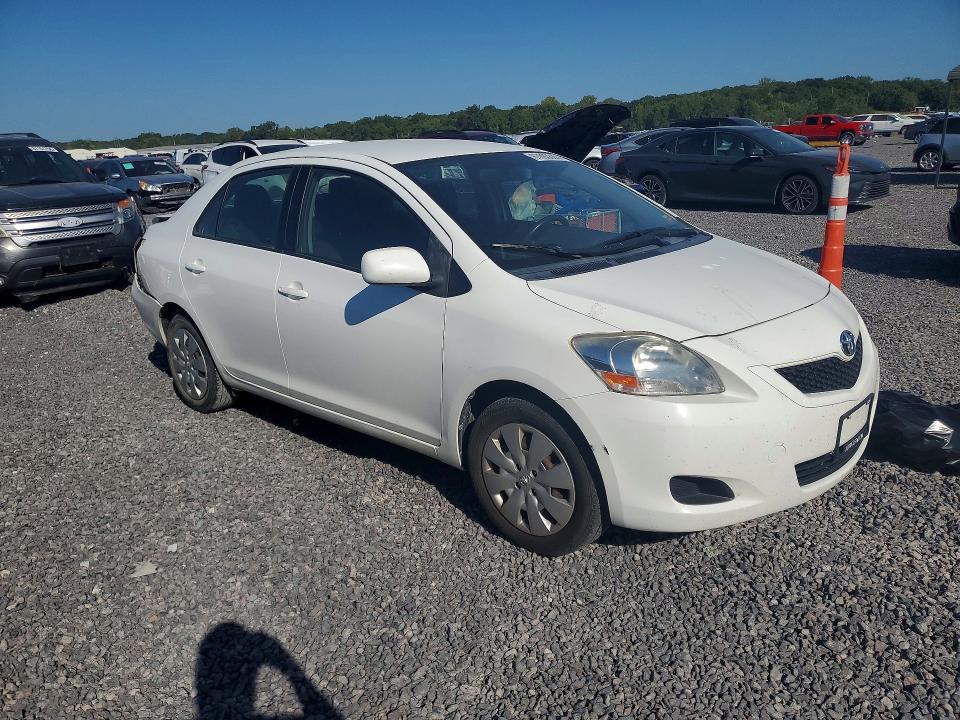 Photo 4 from auction – 2012 TOYOTA YARIS with VIN JTDBT4K38CL018747