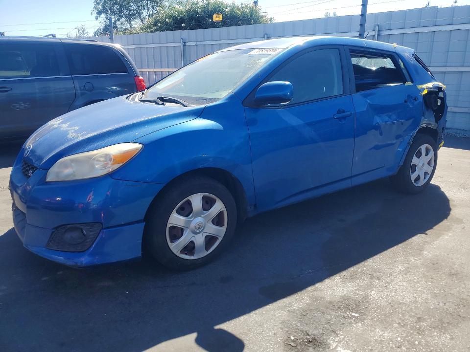 TOYOTA MATRIX 2009 с VIN 2T1KE40E09C021947 - Фото с аукциона