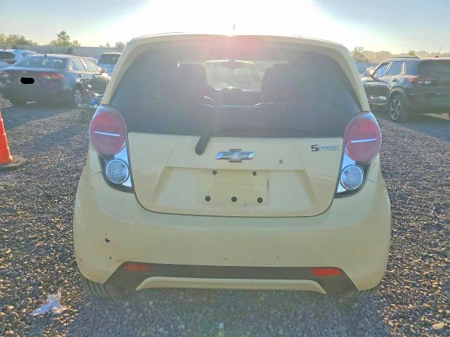 Photo 6 from auction – 2014 CHEVROLET SPARK with VIN KL8CD6S93EC428305