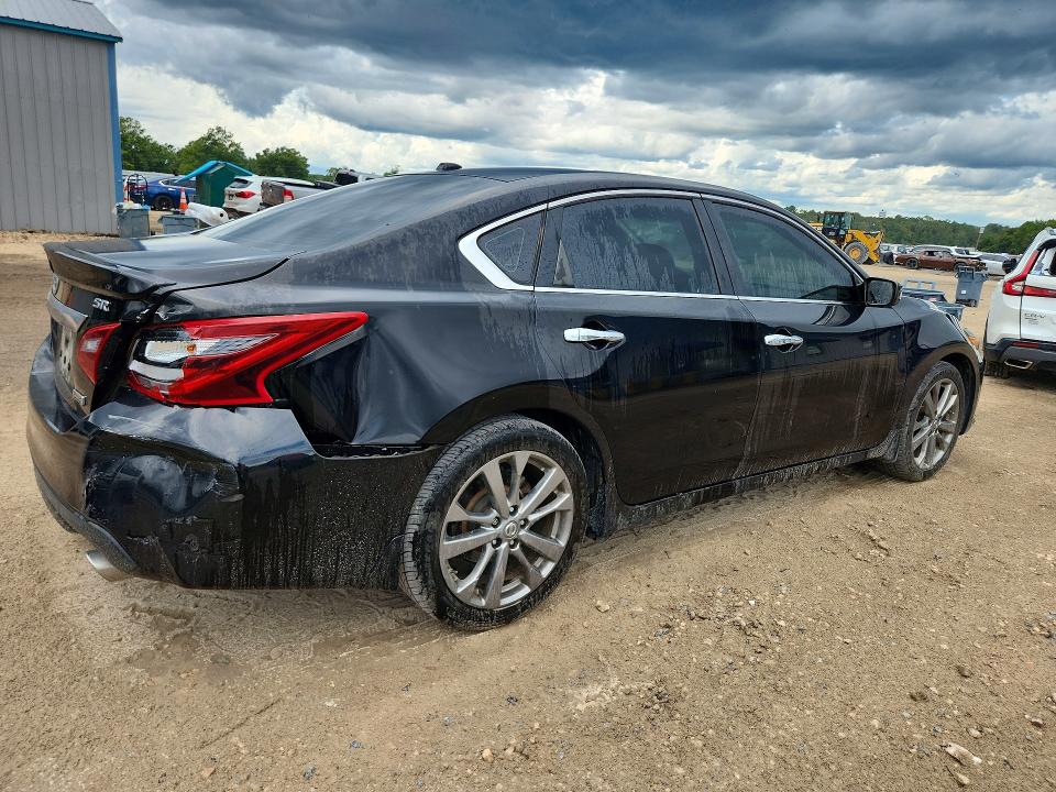 Photo 3 from auction – 2018 NISSAN ALTIMA with VIN 1N4AL3AP2JC173887