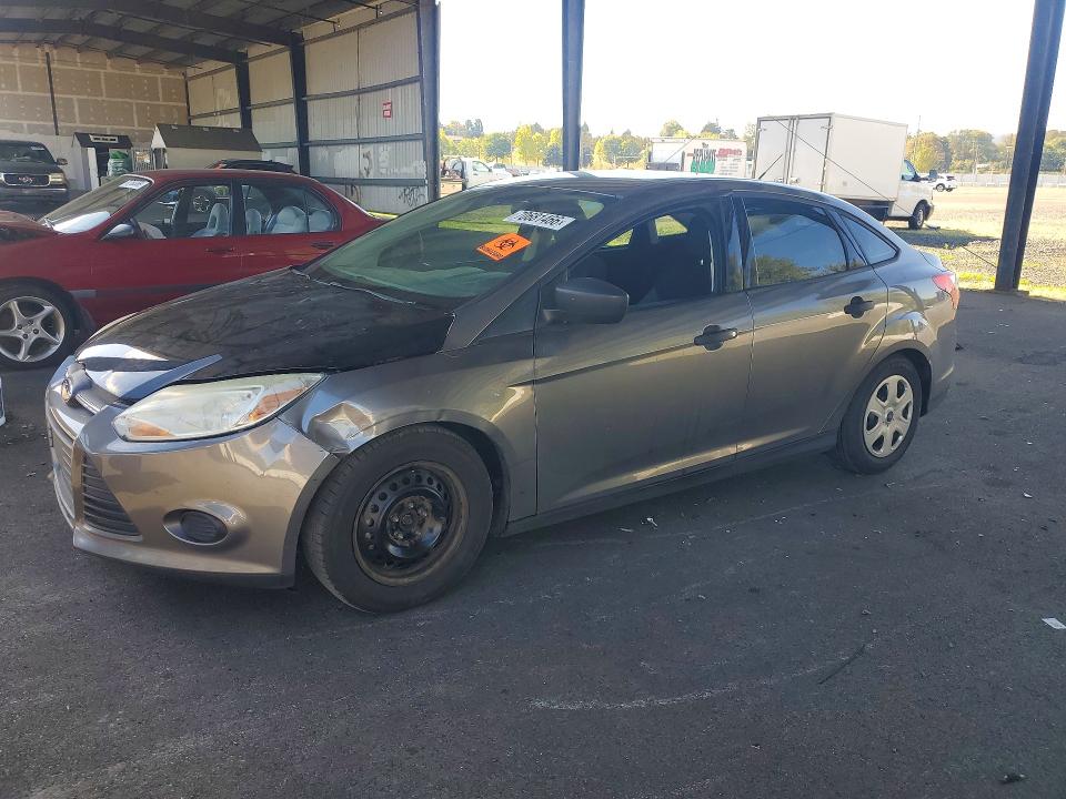 FORD FOCUS 2014 with VIN 1FADP3E28EL225044 - Photo from auction