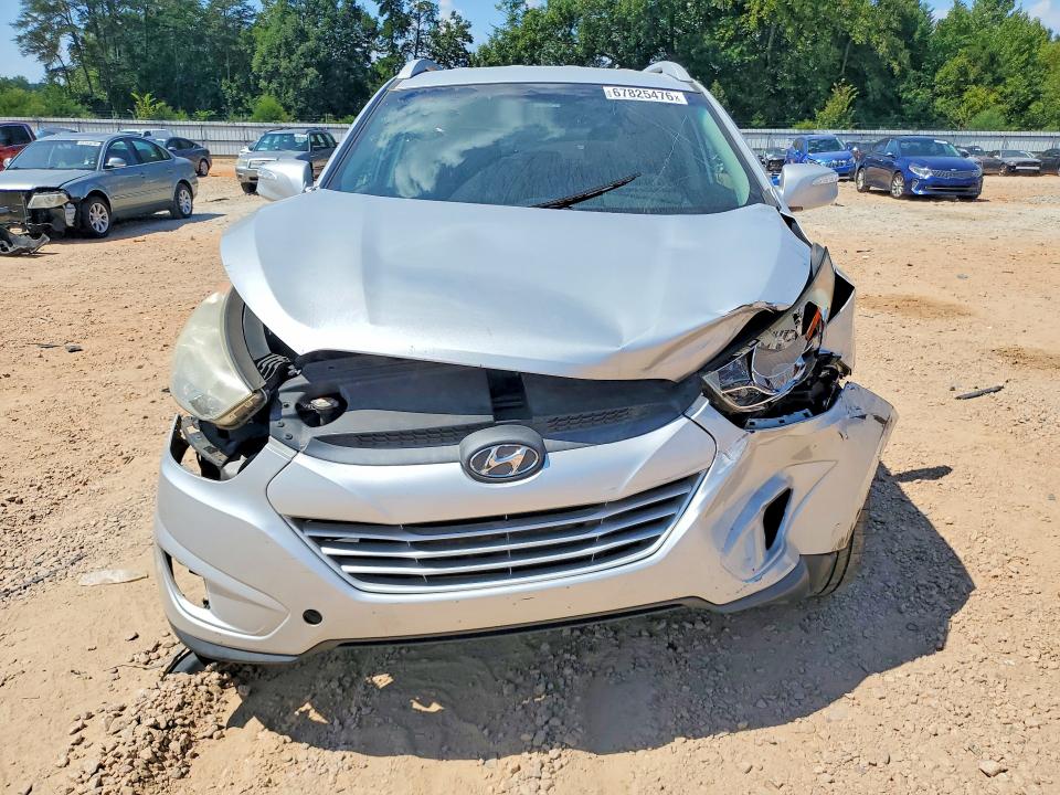 Снимка 5 от търг – 2013 HYUNDAI TUCSON с VIN KM8JU3ACXDU573288
