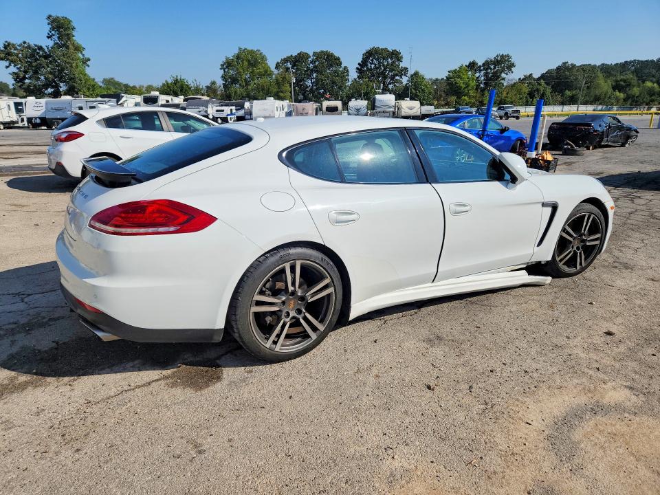 Photo 3 from auction – 2014 PORSCHE PANAMERA with VIN WP0AA2A78EL011830