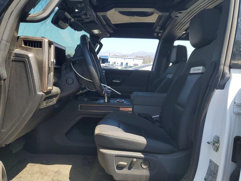 Снимка 7 от търг – 2024 GMC HUMMER PICKUP с VIN 1GT10BDD2RU100944