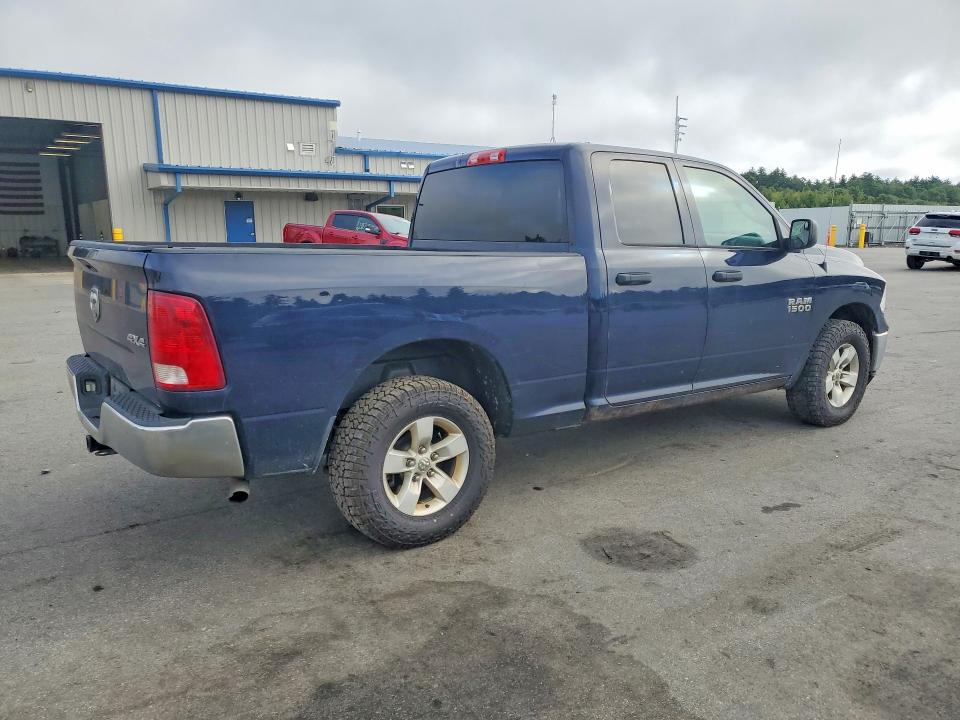 صورة رقم 3 من المزاد - 2015 RAM 1500 مع VIN 1C6RR7FG5FS734065