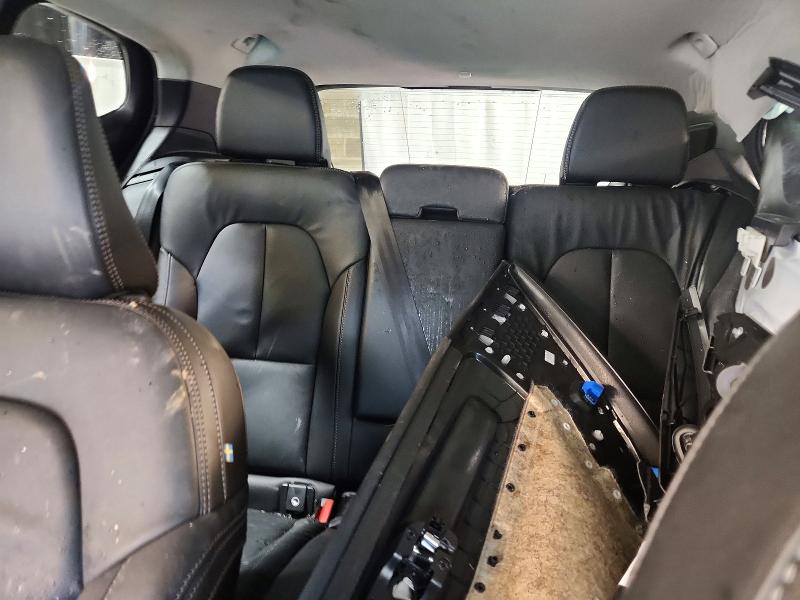 Photo 10 from auction – 2026 VOLVO XC40 with VIN YV4L12UC0T2785300
