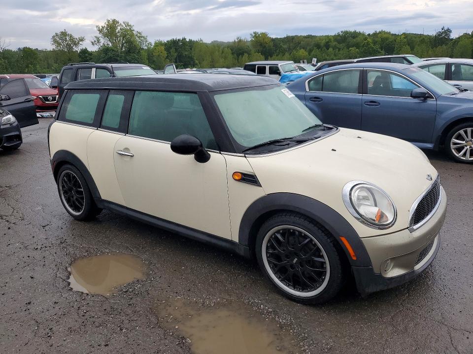 Photo 4 from auction – 2011 MINI COOPER with VIN WMWZF3C52BTX82234