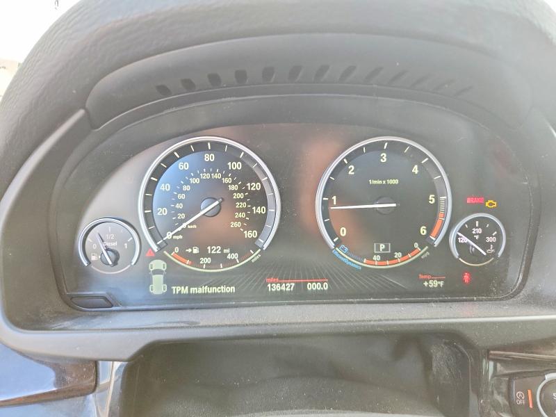 Zdjęcie 9 z aukcji – 2015 BMW X5 z VIN 5UXKS4C5XF0N09585