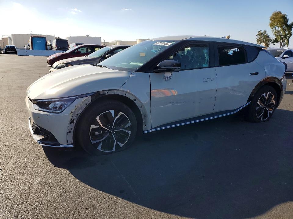 Снимка 1 от търг – 2022 KIA EV6 с VIN KNDC3DLC5N5059413