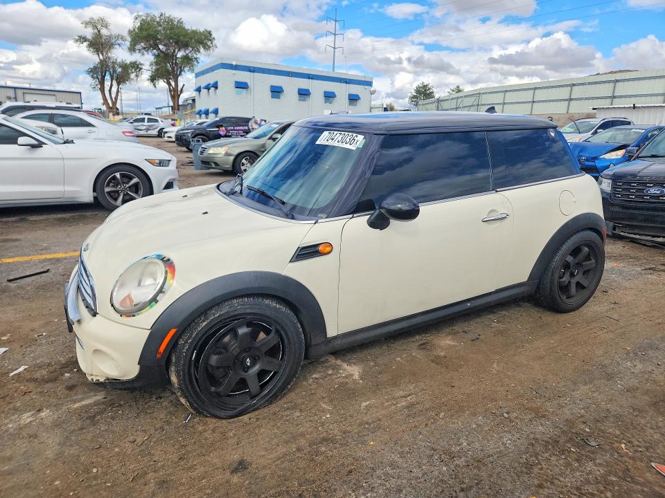 MINI COOPER 2013 with VIN WMWSU3C52DT678384 - Photo from auction