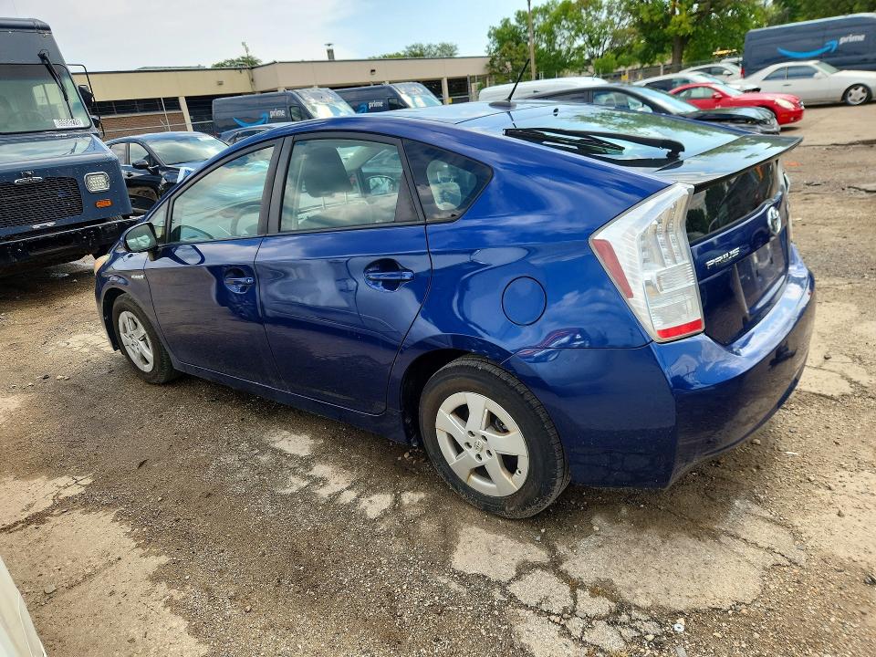 Photo 2 from auction – 2010 TOYOTA PRIUS with VIN JTDKN3DU3A5202828